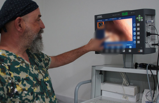 Hapşırma şikayeti olan iki hastanın burunlarından çıktı! Şoke etti