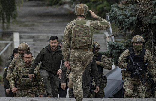 Ukrayna lideri Zelenski, İzyum'da gövde gösterisi yaptı! Kırım'a "Geleceğiz, çünkü orası bizim toprağımız" mesajı gönderdi...