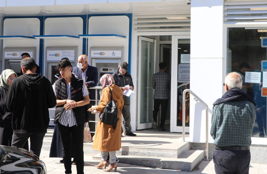 Cumhuriyet tarihinin en büyük sosyal konut projesi! Rekor başvuru son rakama bakın