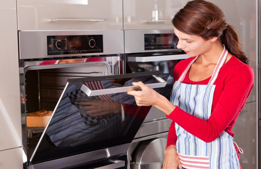 Bunları herkes yapıyor! Fırın kullanırken asla yapmamanız gereken hatalar
