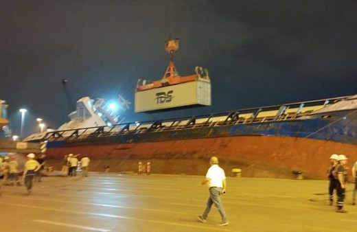 İskenderun’da konteyner gemisi battı! Gemiyi kurtarma çalışmaları başlatıldı