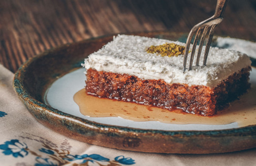 Ceviz sevenlerin ağzına layık bu tatlı namınızı duyuracak! Kıbrıs tatlısı için Kıbrıs'a gitmenize gerek yok