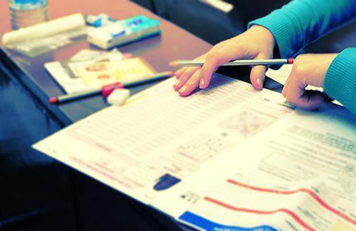 Sızdırılan soruların ardından İptal edilen 2022 KPSS bitti! 1 saat erken geldi bahçede beklerken sınavı kaçırdı