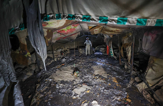 Gizli geçit yapmışlar 9 odası var! Terör mağarasına girildi içeriden çıkanlara bakın