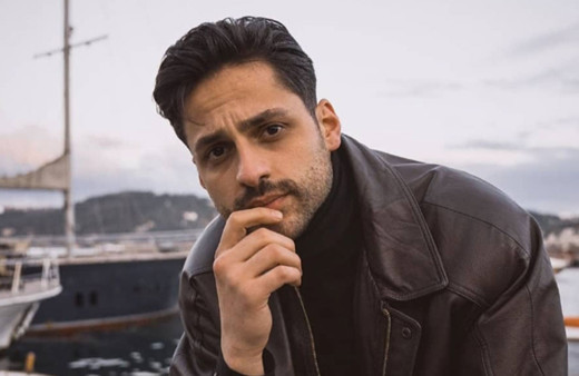 Ekin Mert Daymaz yeni aşkıyla öpüşürken görüntülendi! Söyledikleriyle sevgilisinin bile ağzını açık bıraktı