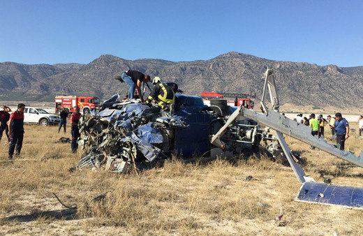 Denizli'de yangın söndürme helikopteri düştü! Marmaris yangınını söndürmeye gidiyordu