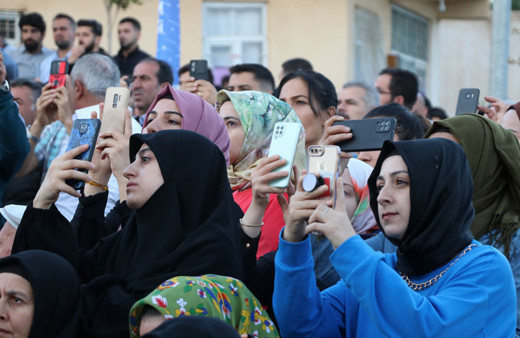 Siirt'te İbrahim Hakkı Hazretleri'nin 258 yıl önce kurduğu ışık düzeneği ilgiyle izlendi