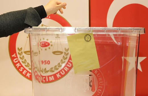 Bomba sonuçlar! Bu pazar seçim olsa hangi partiye oy verirsiniz?