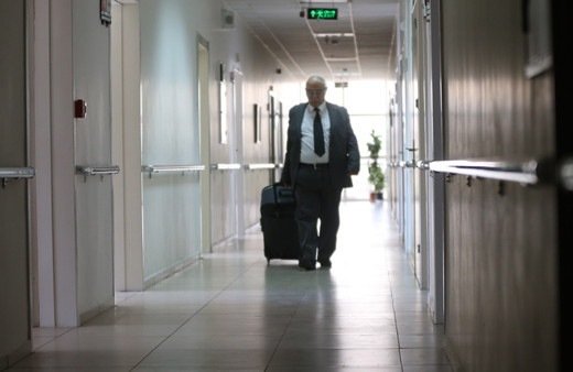 Bavulu toplayıp huzurevinden İstanbul'a yola çıktı! Şaşırtan hikaye: Ezikliğini yaşadım