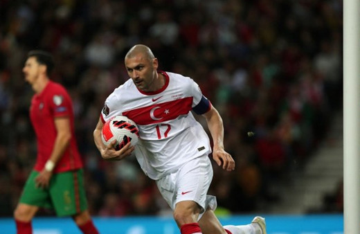 'Terim'in yerinde olsaydım yapmazdım' diyen Burak Yılmaz: Hakkımı helal etmiyorum