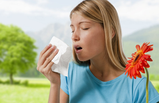 Mevsim geçişlerine alerjiniz mi var? Bu yöntemlerle bu beladan kurtulacaksınız