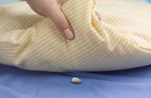 Kokusunu umursamadan yastık altına bir diş sarımsak koyun! İnanılmaz etki...