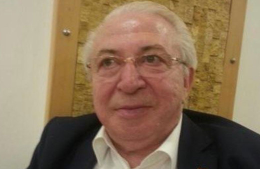 Ünlü yazar "Ne mutlu Türk'üm" parolasıyla dolandırıldı