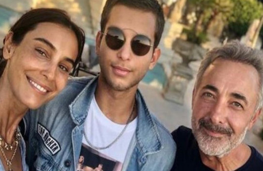 Arzum Onan ve Mehmet Aslantuğ’un oğlu Can sevgilisiyle paylaştı yorum yağdı! "Annene benziyor"