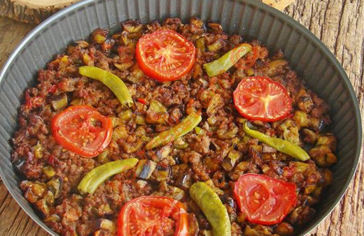 20 dakikada lezzeti yakalayın! Mengen musakka tarifi mutlaka deneyin