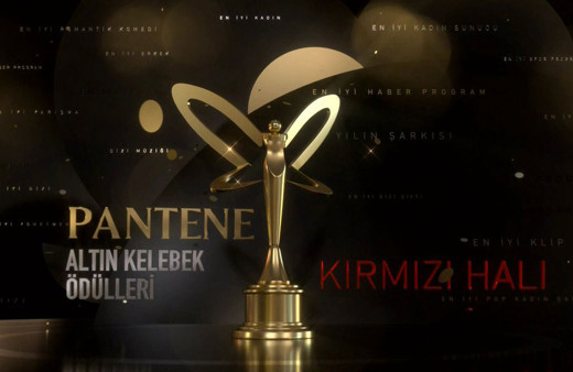 Altın Kelebek'te yaprak dökümü! Çekilen çekilene: Bir usta oyuncu daha adaylıktan çekildi