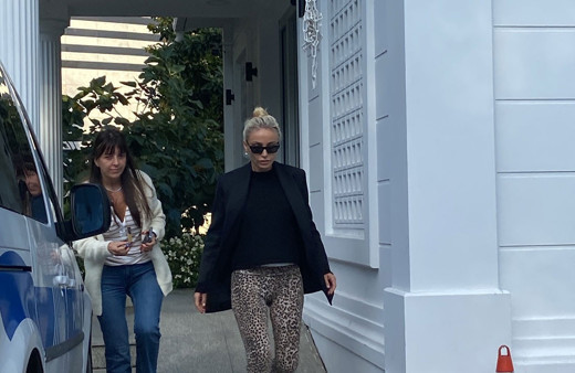 Şarkıcı Gülşen karakolda imza verdi! 'Sapıklığı İmam Hatipte okumasından' demişti