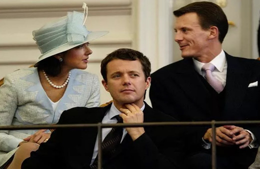 Kraliyet ailesindeki yasak aşk iddiası ortalığı karıştırdı! O senin yengen!