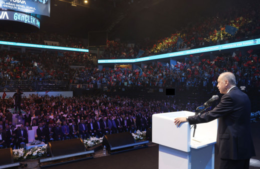 Cumhurbaşkanı Erdoğan'dan asgari ücret açıklaması! Aralık ayını işaret etti: "En uygun rakama çıkaracağız"