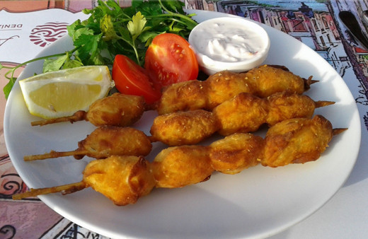 Midye yemeyenlere mükemmel bir alternatif: Tavuk midye tava