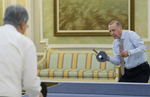 Astana'da keyifler yerinde Cumhurbaşkanı Erdoğan, Tokayev ile masa tenisi oynadı