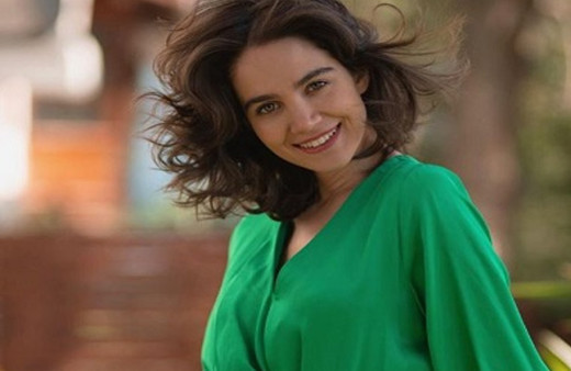 O da estetik harikasıymış! Balkan Ninnisi'nin güzeli Merih Öztürk'ün estetiksiz hali olay!