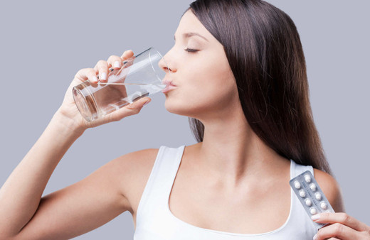 Herkes kahvaltıdan sonra içilir sanıyor ama çok yanlış! Bu ilaca aman dikkat