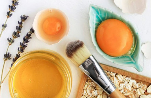 Saçlarınız sürekli kırılıyorsa bunları deneyin saç kırıklarını iyileştiren maske tarifleri