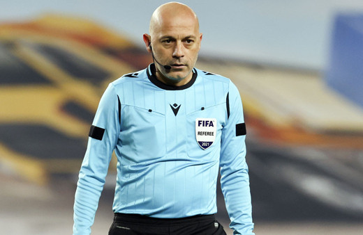 TFF'den Cüneyt Çakır'a tarihi teklif! UEFA'ya soruldu