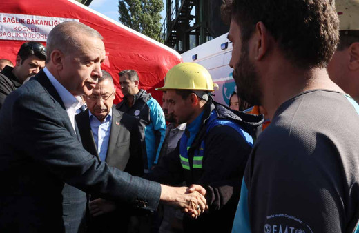 Cumhurbaşkanı Erdoğan Bartın'da maden ocağında incelemelerde bulundu