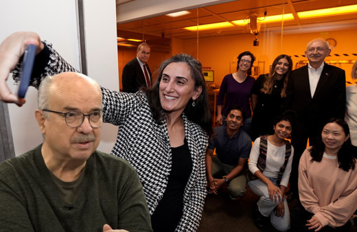 Fehmi Koru'dan 'gizemli' ABD gezisi tepkisi acemiliği gerçekten şaşırtıcı