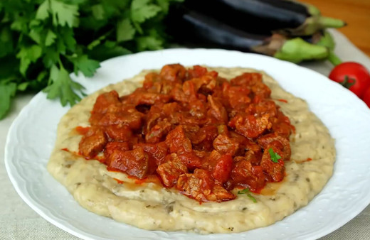 Bu hünkar beğendi size parmaklarınızı değil komple ellerinizi yedirecek