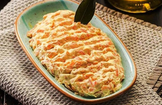 Bu lezzete kimse hayır diyemiyor enfes havuç tarator tarifi!