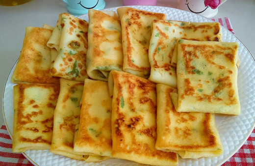 Bu kahvaltılık krep börek ile tüm gün acıkmayacaksınız
