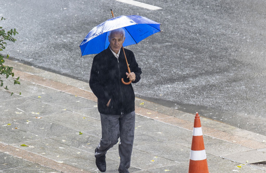 Hava serinliyor, sağanak yağış geliyor