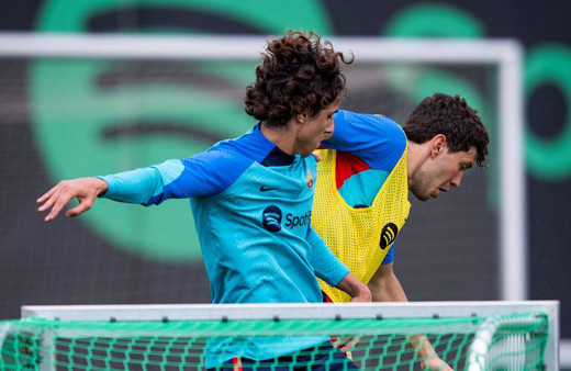  Emre Demir, Barcelona A Takım idmanında