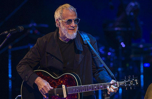 Yusuf İslam Türkiye'deki ilk konserini AKM'de verdi