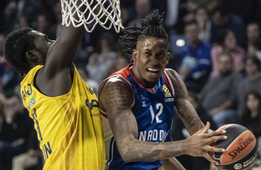 Anadolu Efes, EuroLeague maçında Alba Berlin'i mağlup etti