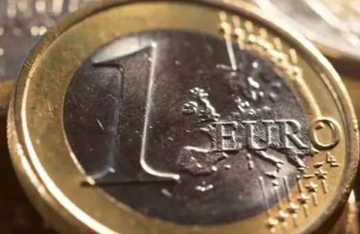 Belçika'da restoran sahibi faturasını ödeyebilmek için müşterilerden 1 euro istiyor