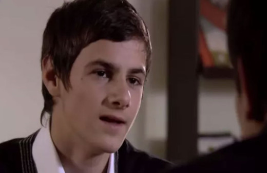 Berfu Yenenler'in Ezel repliği paylaşımı sosyal medyayı salladı