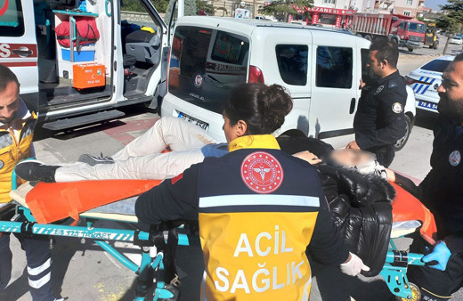 Sağlık ocağında platonik aşk duyduğu hemşireyi vurdu, aynı silahla kendine ateş etti