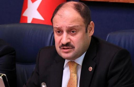 Fakıbaba'nın AK Parti'den istifasının ardından gözler o isme çevrilmişti! Suskunluğunu bozdu