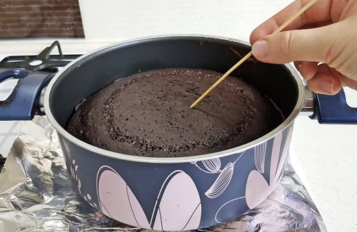 Elektriğe zam geldiyse ağzınızın tadı kaçmasın tencerede yumuşacık kek tarifi