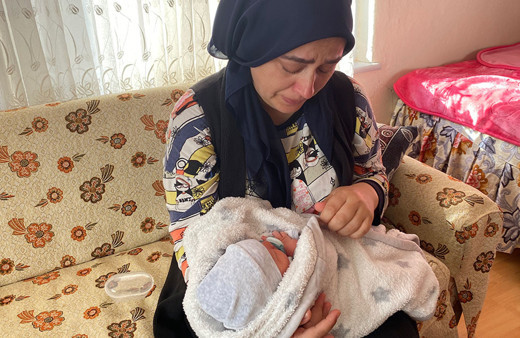 Şehit madenci Selçuk Ayvaz bugün tekrar baba oldu! Oğluna ismini Cumhurbaşkanı Erdoğan verdi