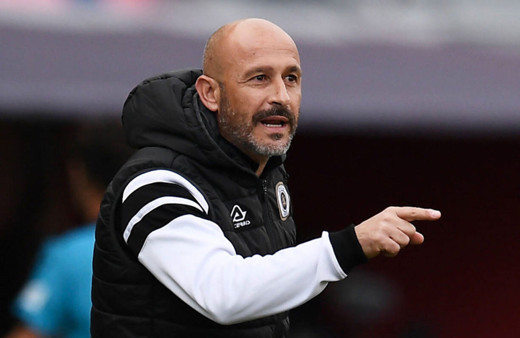 Fiorentina Teknik Direktörü Vincenzo Italiano'dan Başakşehir açıklaması