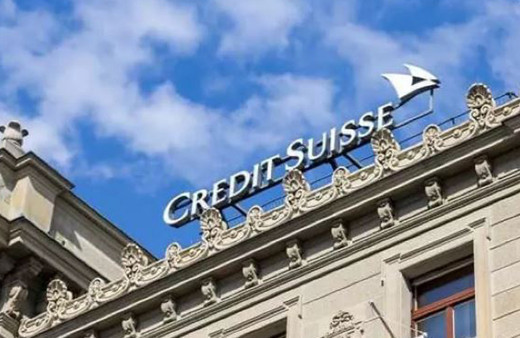 Ülkenin en büyük ikincisi bankası Credit Suisse'den rekor zarar! 9000 kişiyi işten çıkaracaklar