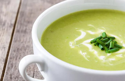 Vücudu tepeden tırnağa temizleyen detoks çorbası tarifi!