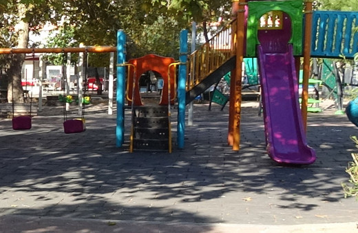 Çanakkale'de çocuk parkında dehşet! Otururken kanlar içinde kaldı sonrası feci...