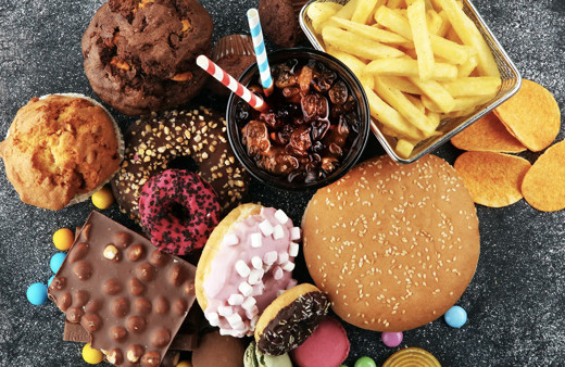 Gördüğünüz yerde kaçın! Bu yiyecekler sizi adım adım ölüme sürüklüyor