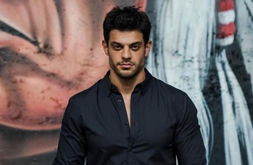 Mehmet Dinçerler Hadise'yi çabuk unuttu! Şarkıcıyla sarmaş dolaş yakalandı